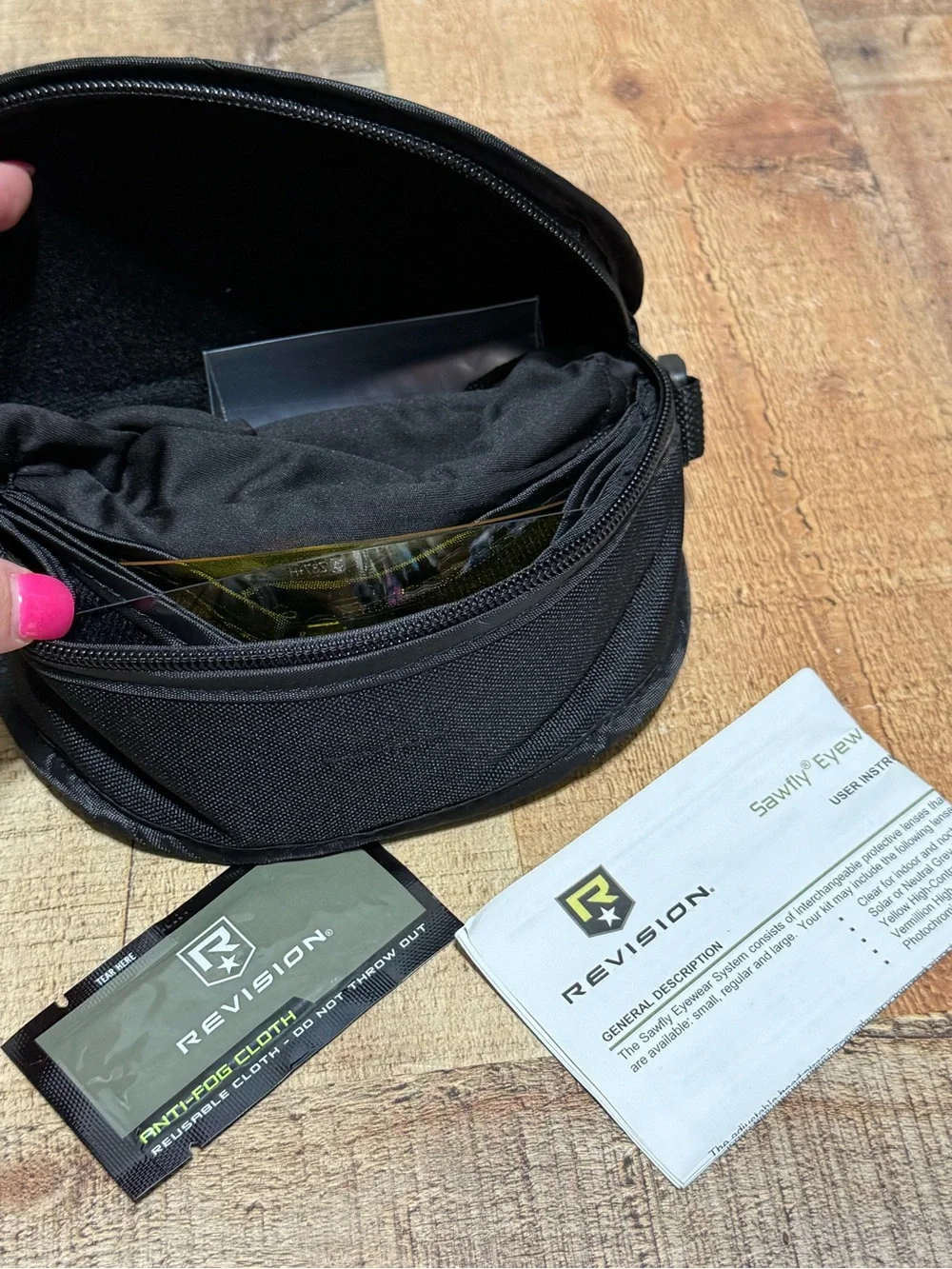 Revision Military 4-0076-0201 Sawfly Deluxe 3-Lens Safety Glasses Kit